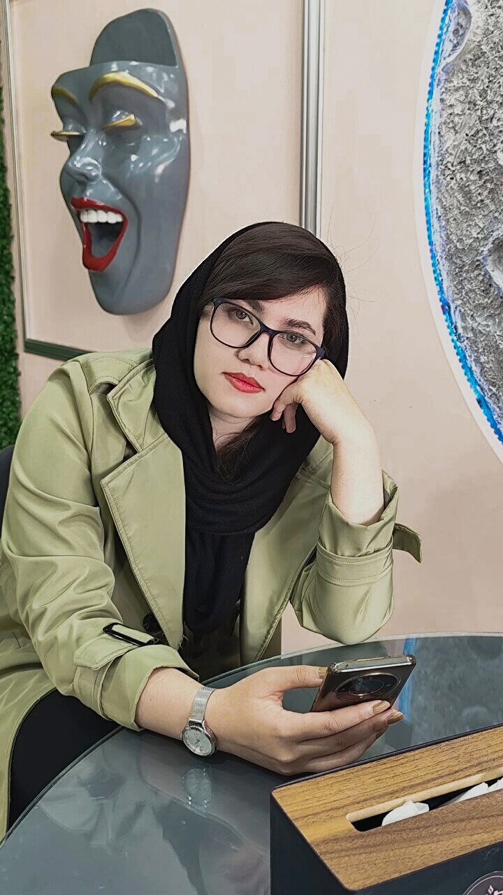 سارا روئینیان